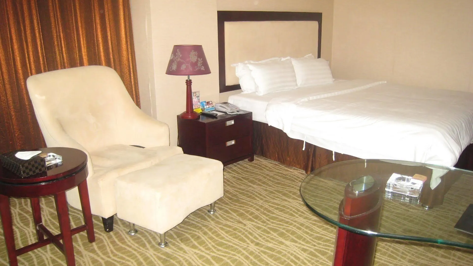 Zhuhai Haijing Hotel