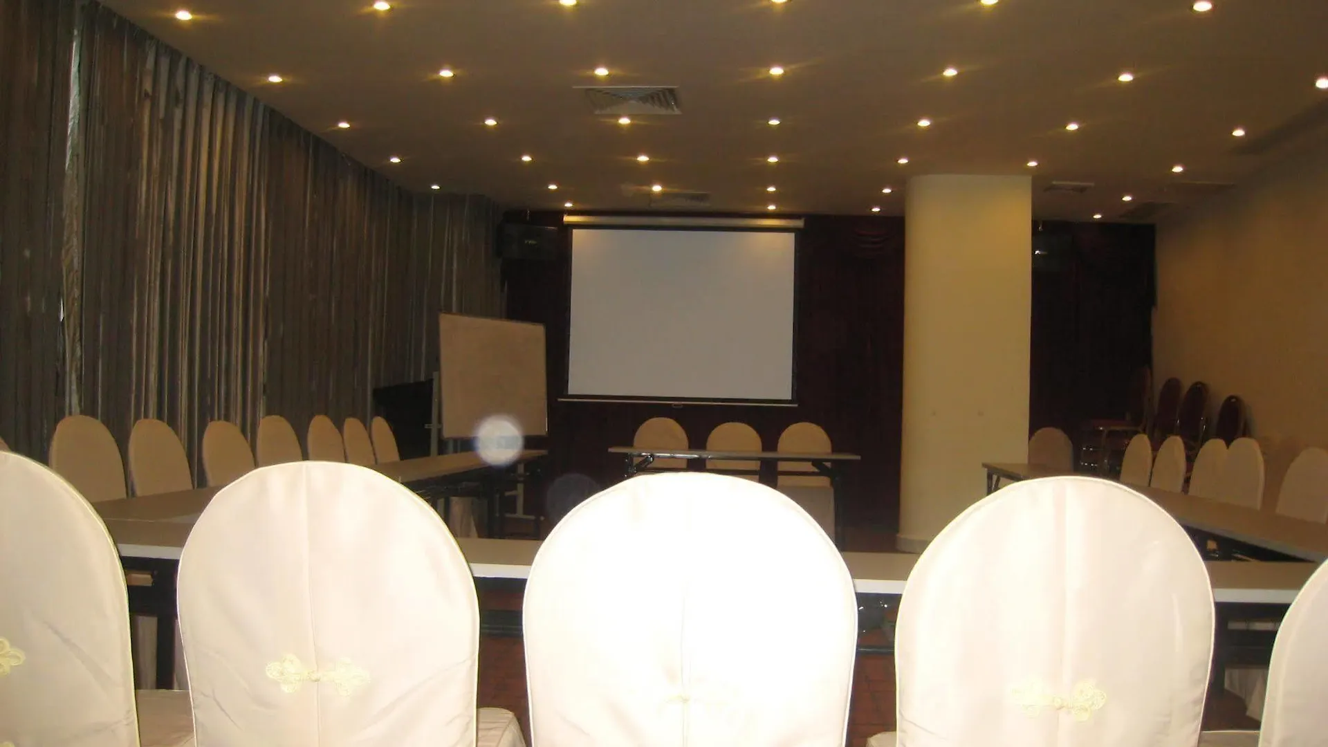 Zhuhai Haijing Hotel